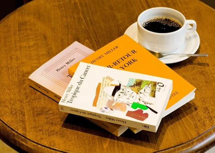 巴黎中央酒店 3* 巴黎