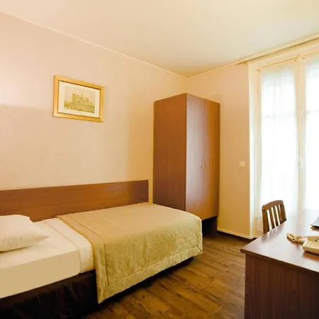 Central Hotel Paris Hotel