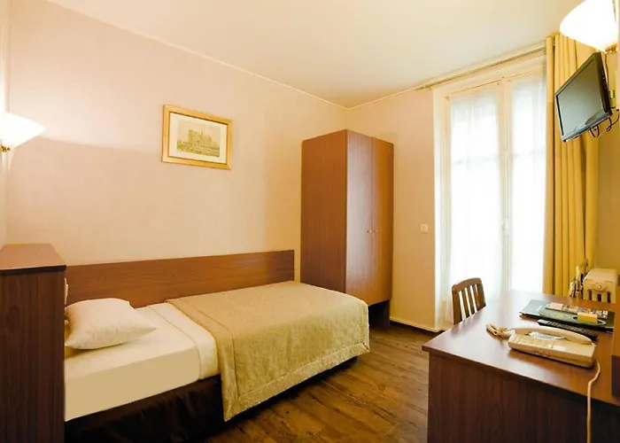 Central Hotel Paris Hotel